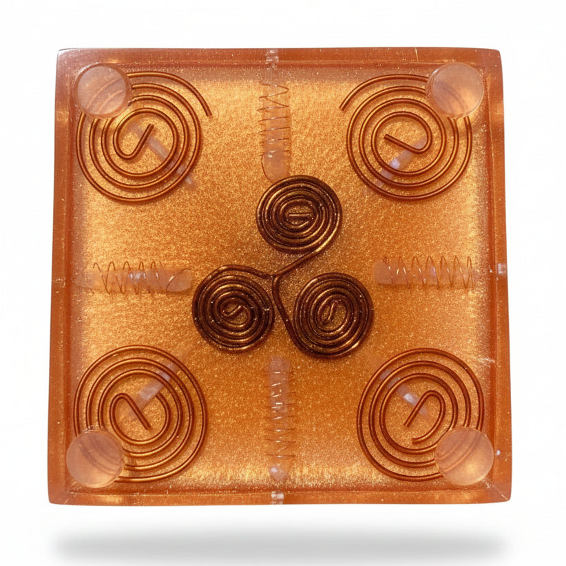 Orgonite Pyramid : Merkaba with Flower of Life