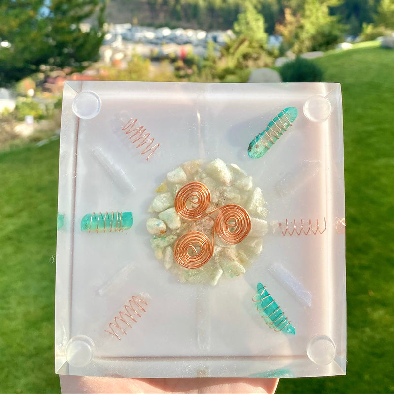 Orgonite Pyramid : Generator