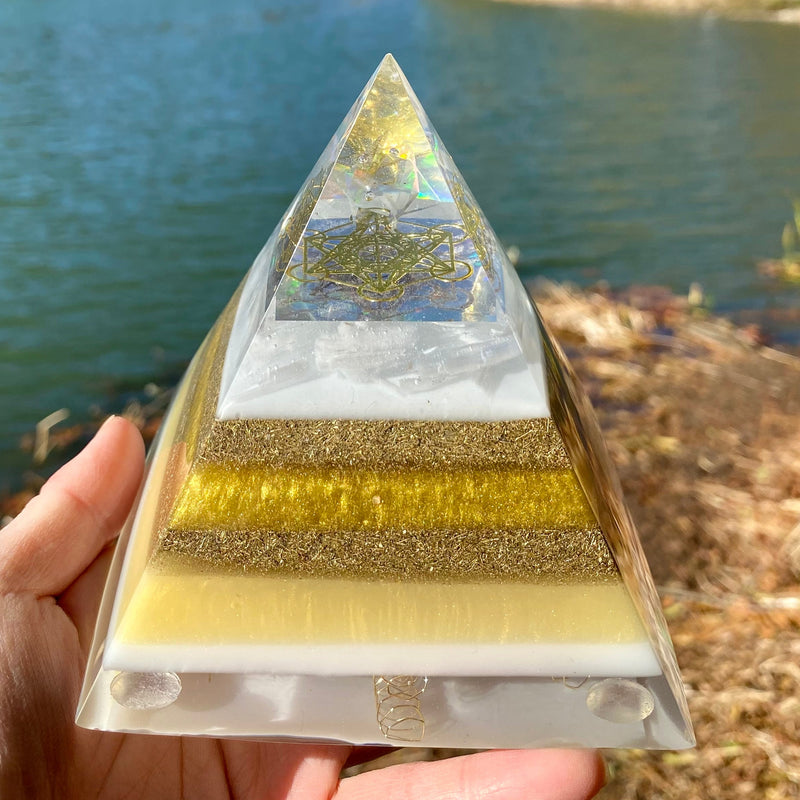 Orgonite Pyramid : Merkaba
