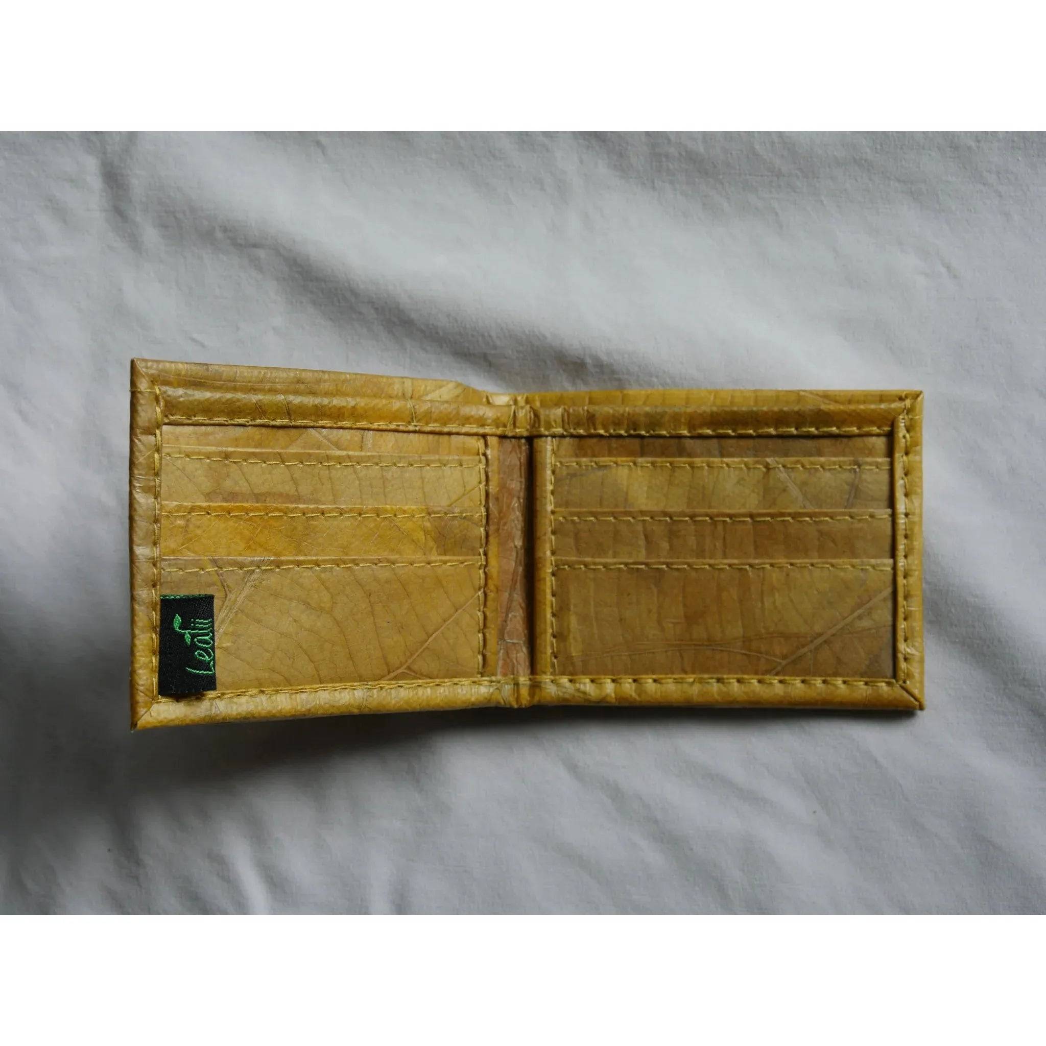 Bifold-Wallet by Leafii