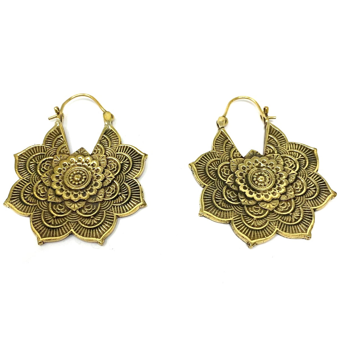 Flower Hook Earrings ~ by Alula Boutik - alter8.com