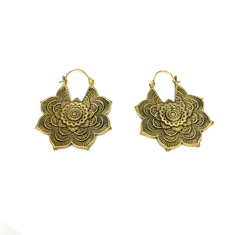 Flower Hook Earrings ~ by Alula Boutik - alter8.com