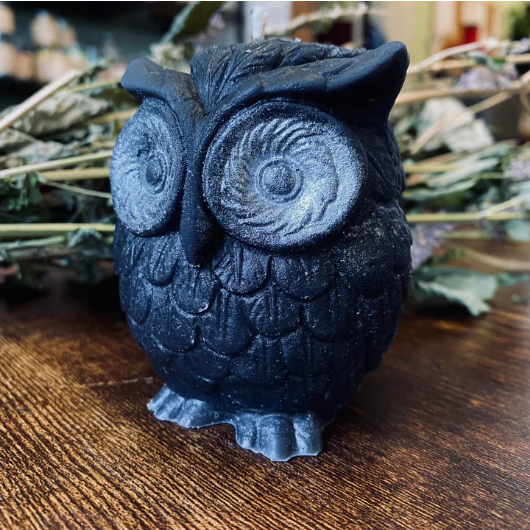 Owl Candle by Madame Phoenix - alter8.com